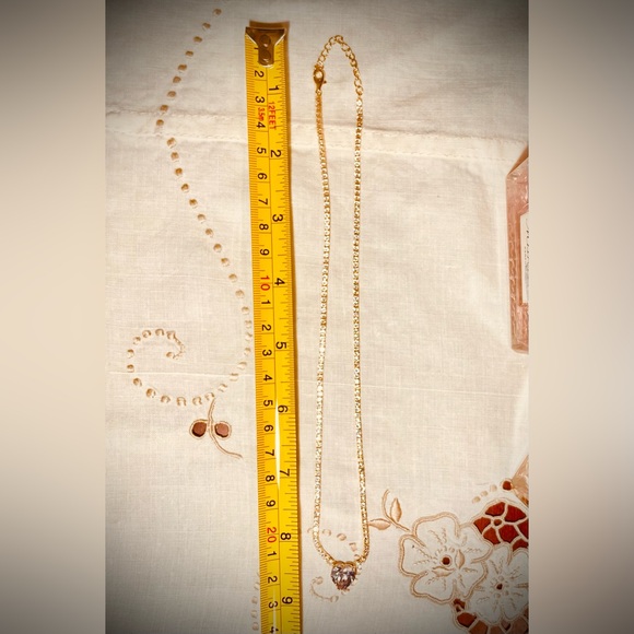 Crystal Necklace, Like New! - Picture 3 of 3